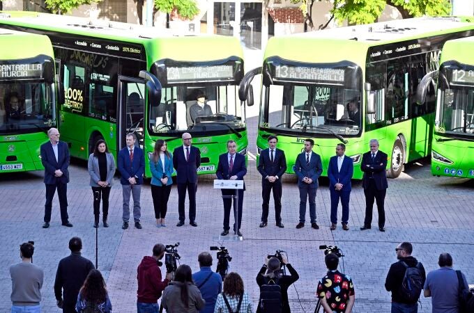 Murcia incorpora 12 nuevos autobuses eléctricos a la flota municipal Murcia incorpora 12 nuevos autobuses eléctricos a la flota municipal