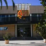 Un pueblo de Valencia liderado por Compromís declara persona non grata a Mazón y Camarero