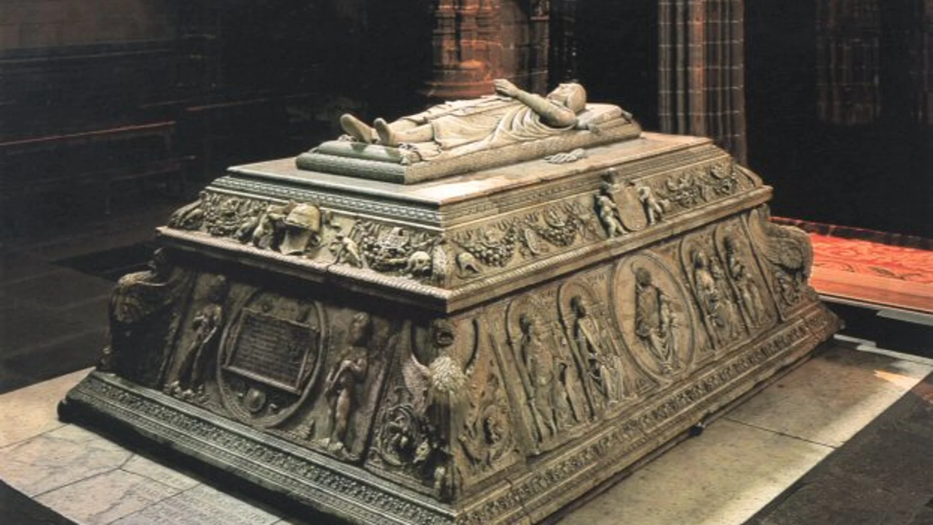 Sepulcro del Príncipe Juan en El Monasterio de Santo Tomás en Ávila