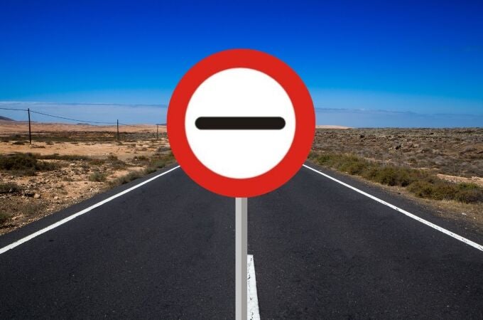 Esta es la señal que más confunden los conductores españoles: multas de 100 euros por no obedecerla Esta es la señal que más confunden los conductores españoles: multas de 100 euros por no obedecerla