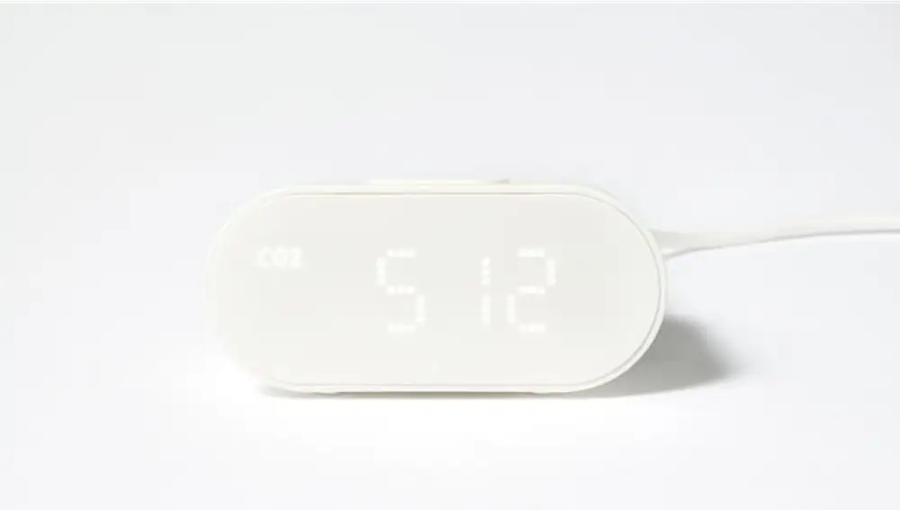 El sensor de calidad del aire ALPSTUGA también puede mostrar la hora