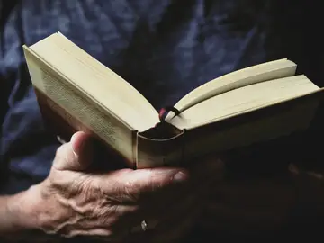 CANTABRIA.-Catorce escritores firmarán libros este martes en el Día de las Librerías de El Corte Inglés CANTABRIA.-Catorce escritores firmarán libros este martes en el Día de las Librerías de El Corte Inglés