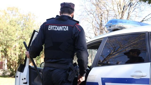 Sucesos.- La Ertzaintza detiene en Bergara (Gipuzkoa) a un hombre por una Orden Europea de detenci&oacute;n