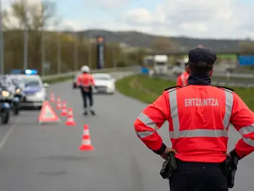 Control de la Ertzaintza (Foto de ARCHIVO) Control de la Ertzaintza REMITIDA / HANDOUT por ADRIAN RUIZ HIERRO-IREKIA Fotografía remitida a medios de comunicación exclusivamente para ilustrar la noticia a la que hace referencia la imagen, y citando la procedencia de la imagen en la firma 27/03/2024