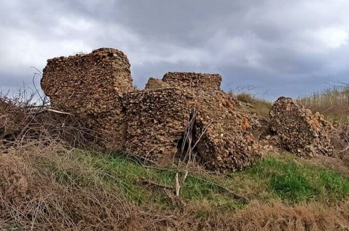 Ruinas del castillo de Torre Mocha en Pelabravo (Salamanca)