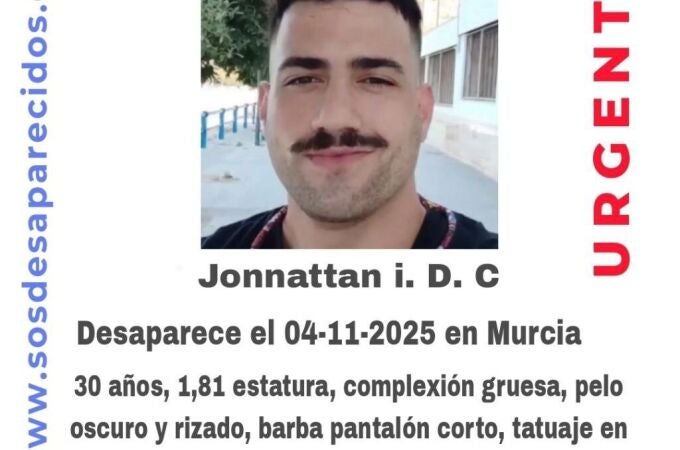 Cartel difundido por SOS Desaparecidos Cartel difundido por SOS Desaparecidos