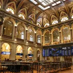 Economía/Bolsa.- El Ibex 35 abre con una subida del 1% y recupera la cota de los 16.000 enteros