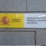 Cartel colocado en la Audiencia Nacional