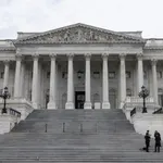 VÍDEO: Economía.- El Senado de EEUU llega a un acuerdo para terminar con el cierre de gobierno de 40 días