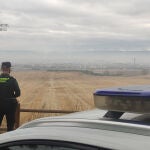 Un agente de la Guardia Civil Un agente de la Guardia Civil