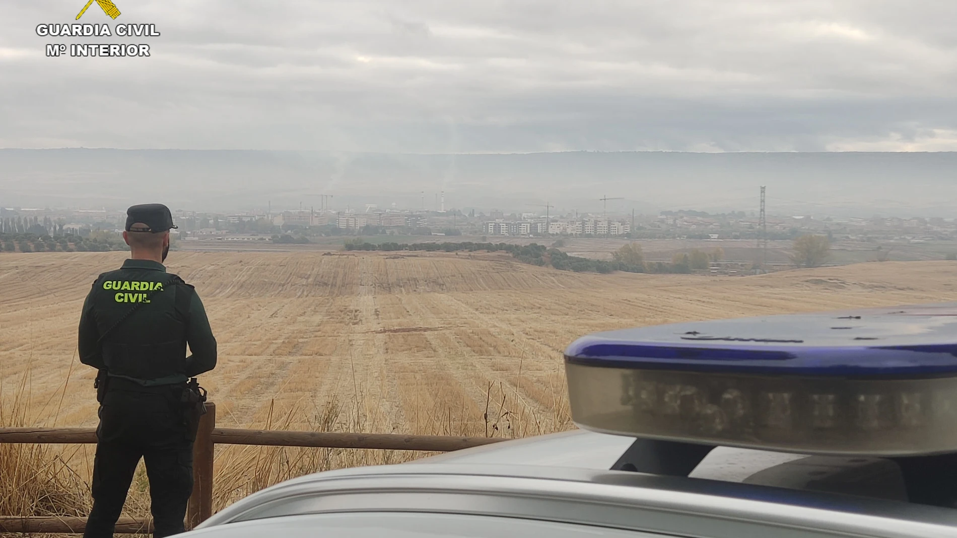 Un agente de la Guardia Civil