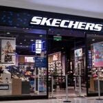 Estas Skechers Hillcrest se han convertido en las favoritas de quienes caminan mucho o hacen rutas de fin de semana Estas Skechers Hillcrest se han convertido en las favoritas de quienes caminan mucho o hacen rutas de fin de semana