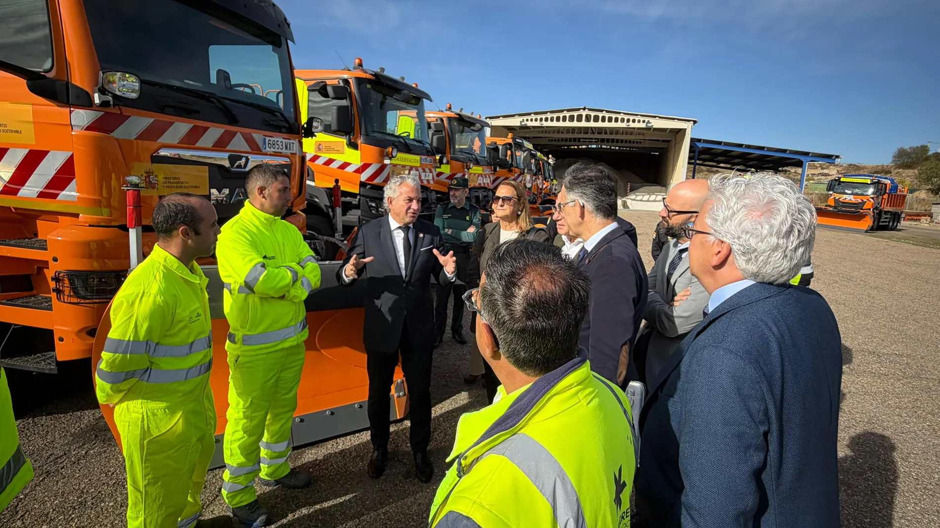 El delegado del Gobierno, Nicanor Sen, en Dueñas presenta la campaña de vialidad invernal