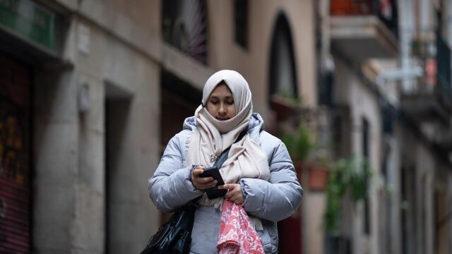 El PP y la izquierda tumban la propuesta de Vox de prohibir el velo islámico en los espacios públicos de Baleares El PP y la izquierda tumban la propuesta de Vox de prohibir el velo islámico en los espacios públicos de Baleares