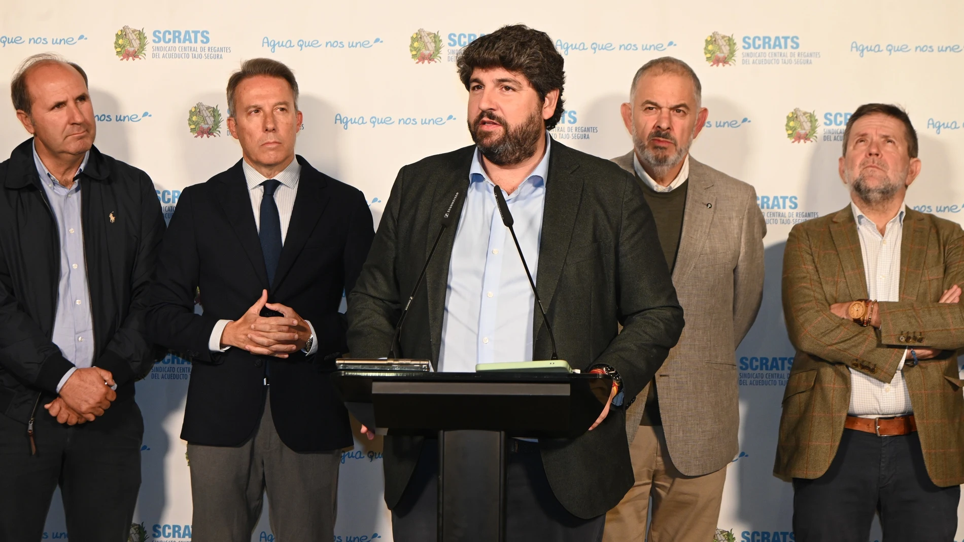 López Miras insta al Gobierno de España a pedir a Bruselas una moratoria hasta 2033 del cierre de los acuíferos