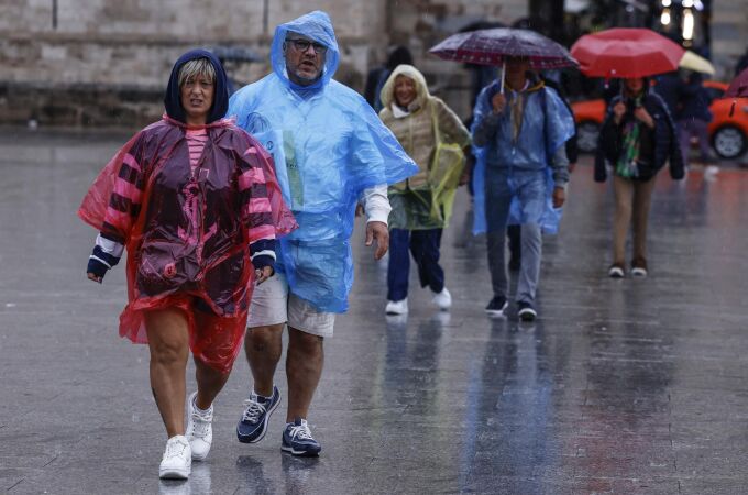 La borrasca Claudia dejará hasta 100 l/m2 en Canarias y lluvias en la Península hasta el jueves