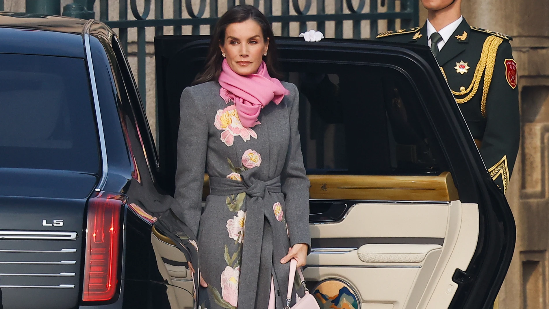 Spain's Queen Letizia prepares to attend a welcoming ceremonyat the Great Hall of the People in Beijing Wednesday, Nov. 12, 2025. (Maxim Shemetov/Pool Photo via AP)
