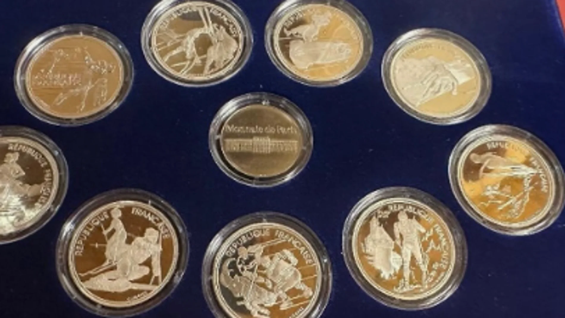 Bonaly ganó 13 medallas en los Campeonatos Mundiales, Campeonatos Europeos y Campeonatos Mundiales Juveniles