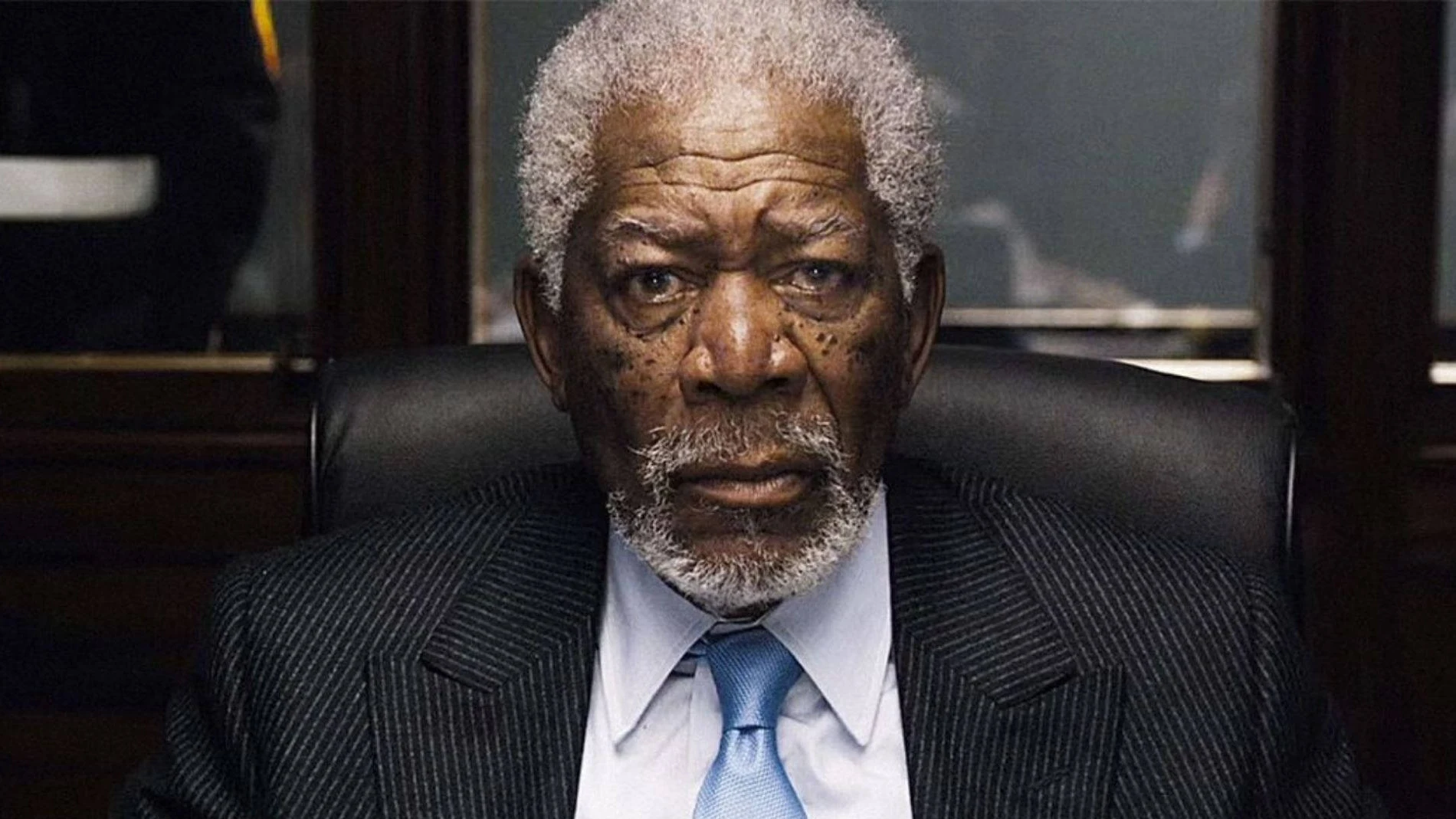 Morgan Freeman se harta de la IA y de que utilicen su voz sin permiso, y también tiene para Tilly Norwood