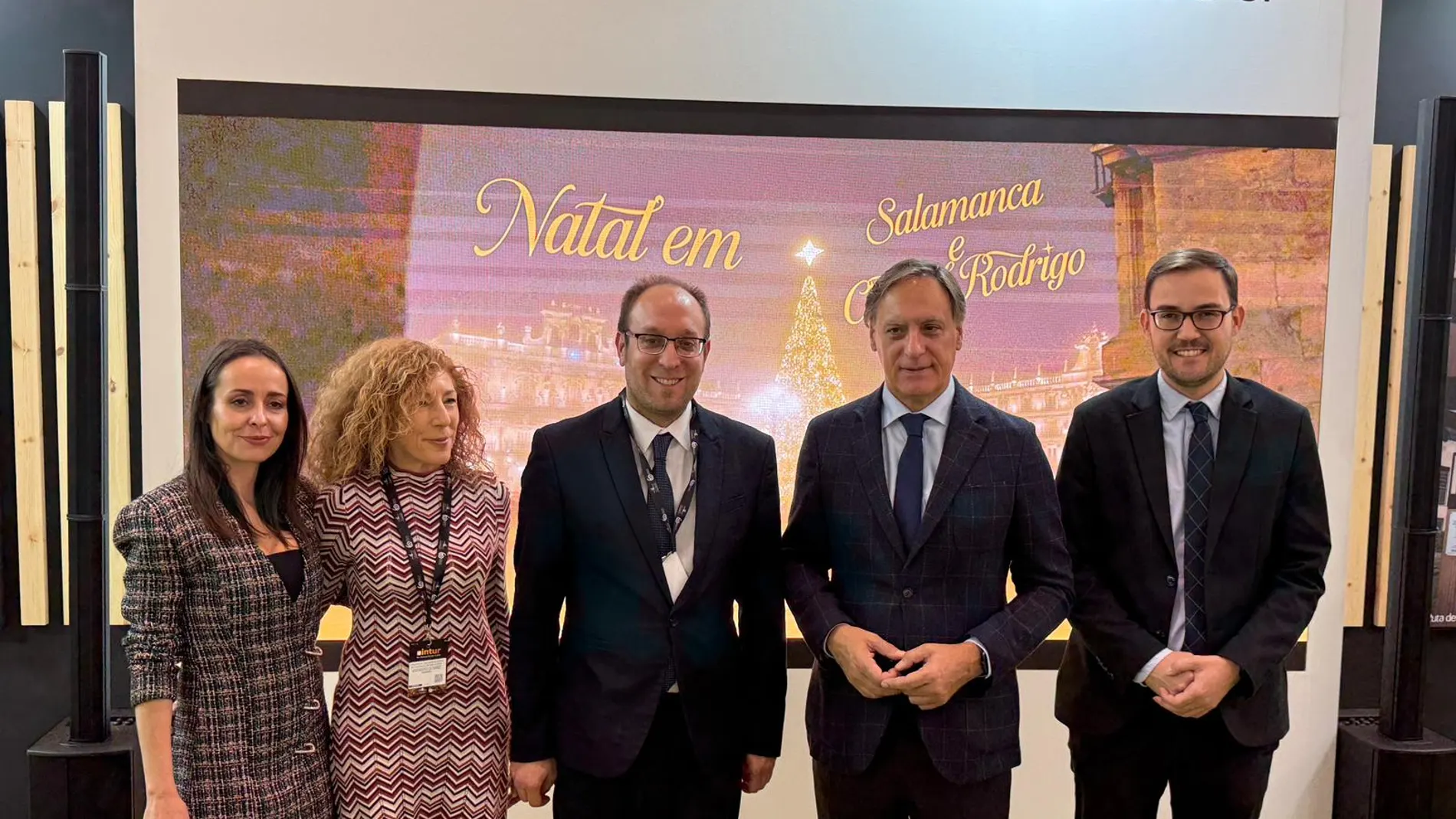 Los alcaldes de Salamanca y Ciudad Rodrigo, Carlos García Carbayo y Marcos Iglesias, presentan la campaña en Intur
