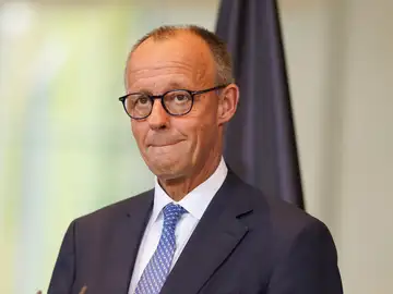 Ucrania.- Merz exige a Zelenski que endurezca las condiciones de salida de Ucrania para jóvenes de entre 18 y 24 años Ucrania.- Merz exige a Zelenski que endurezca las condiciones de salida de Ucrania para jóvenes de entre 18 y 24 años