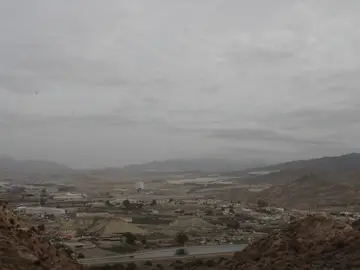 La intrusión de aire sahariano incrementa los niveles de las partículas PM10 en Lorca La intrusión de aire sahariano incrementa los niveles de las partículas PM10 en Lorca REMITIDA / HANDOUT por AYUNTAMIENTO DE LORCA Fotografía remitida a medios de comunicación exclusivamente para ilustrar la noticia a la que hace referencia la imagen, y citando la procedencia de la imagen en la firma 14/11/2025