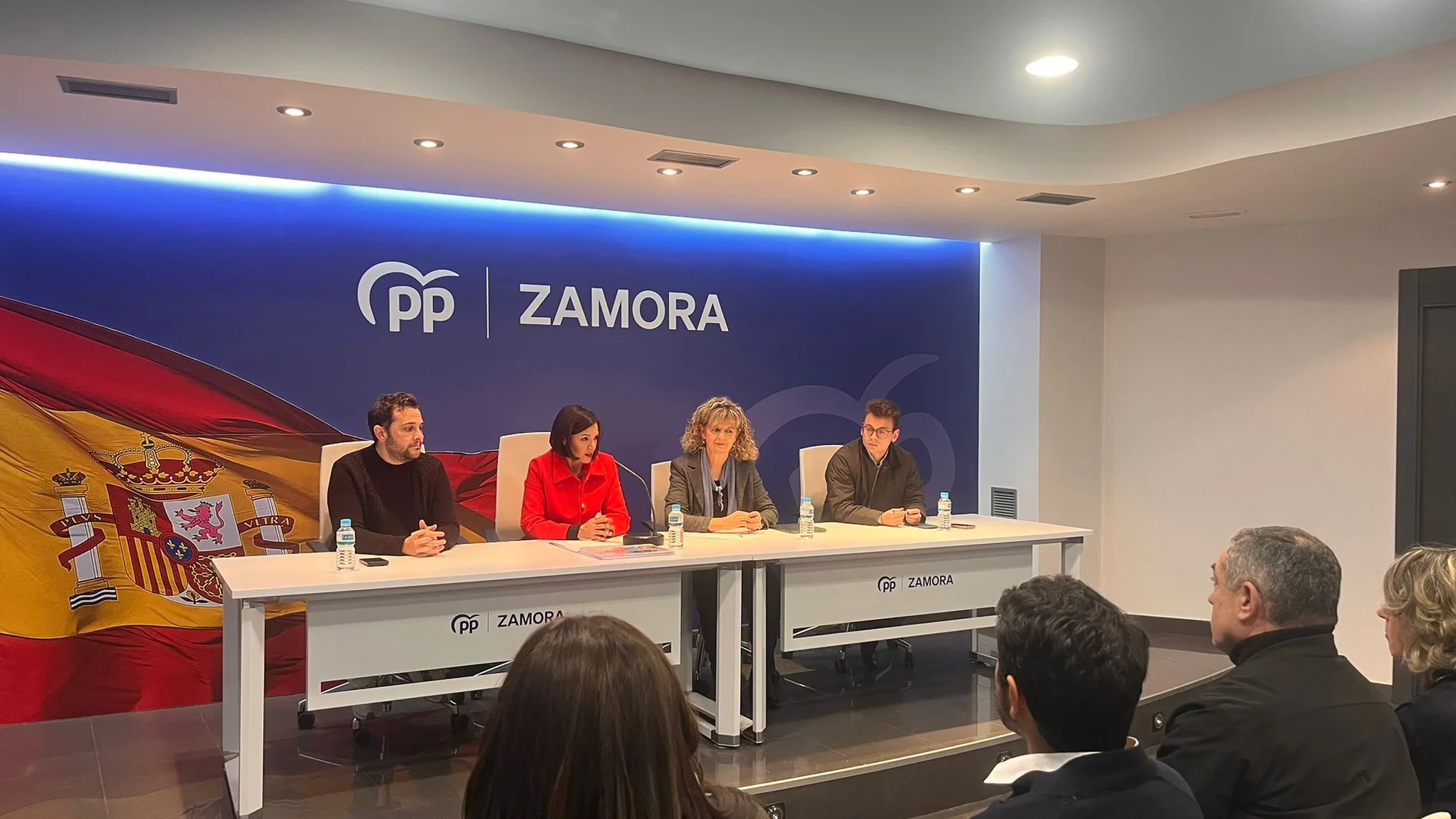 Encuentro del PP de Zamora con colectivos educativos