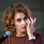 La vicepresidenta primera del Gobierno y ministra de Hacienda, Mar&iacute;a Jes&uacute;s Montero, asiste a la XIX Feria Provincial de Mujeres Empresarias en Sevilla