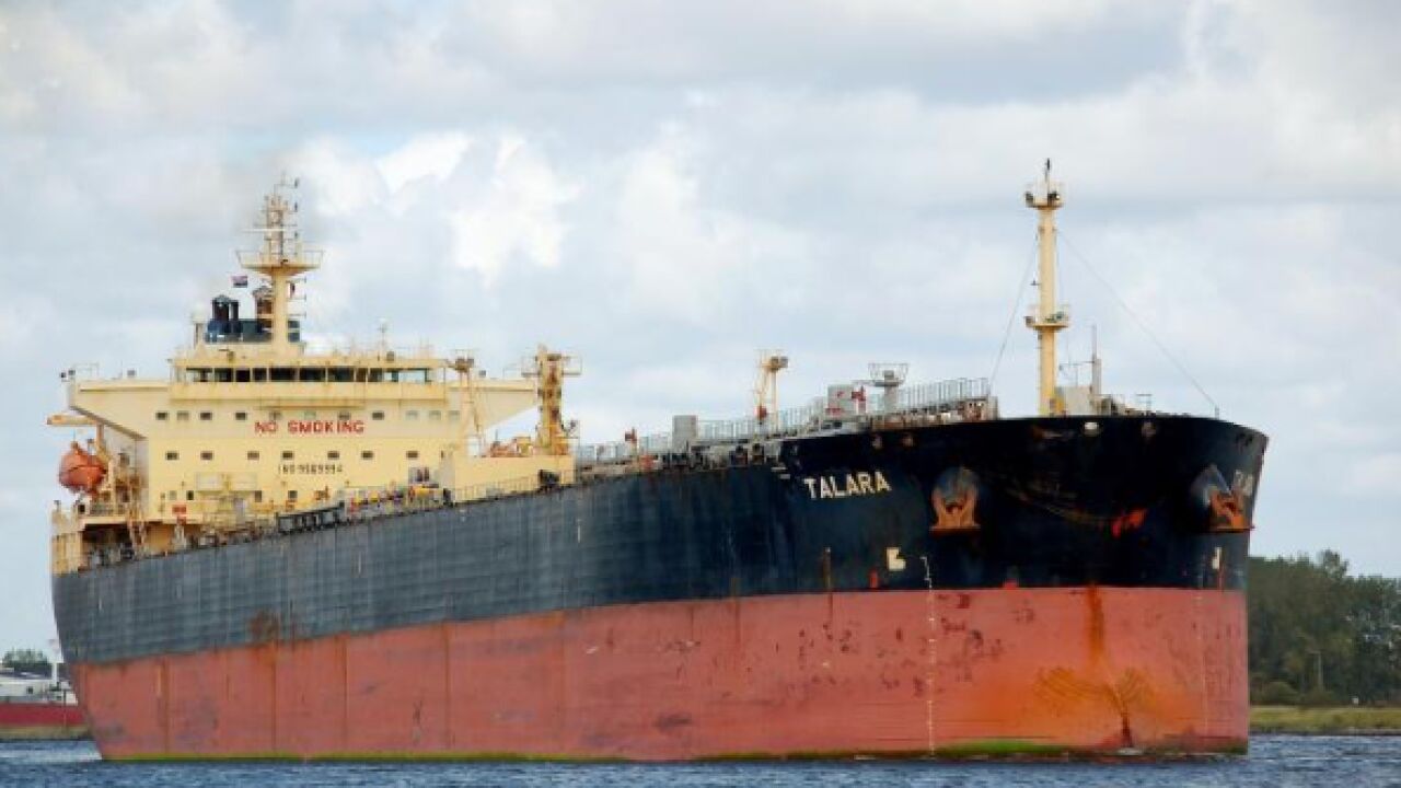 Irán captura un petrolero en pleno Estrecho de Ormuz y lo obliga a  dirigirse a su costa