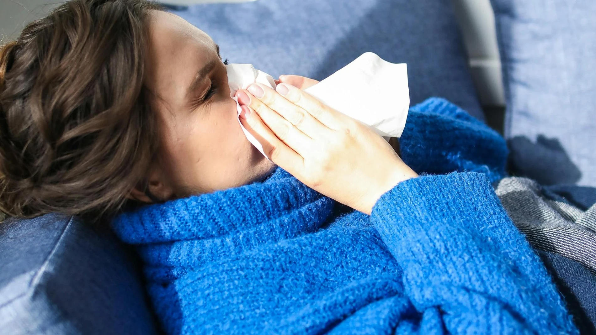 Cómo mantener tu habitación caliente sin calefacción este invierno