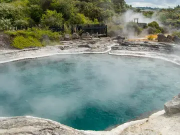 Estas piscinas de agua caliente están conquistando a los españoles Estas piscinas de agua caliente están conquistando a los españoles