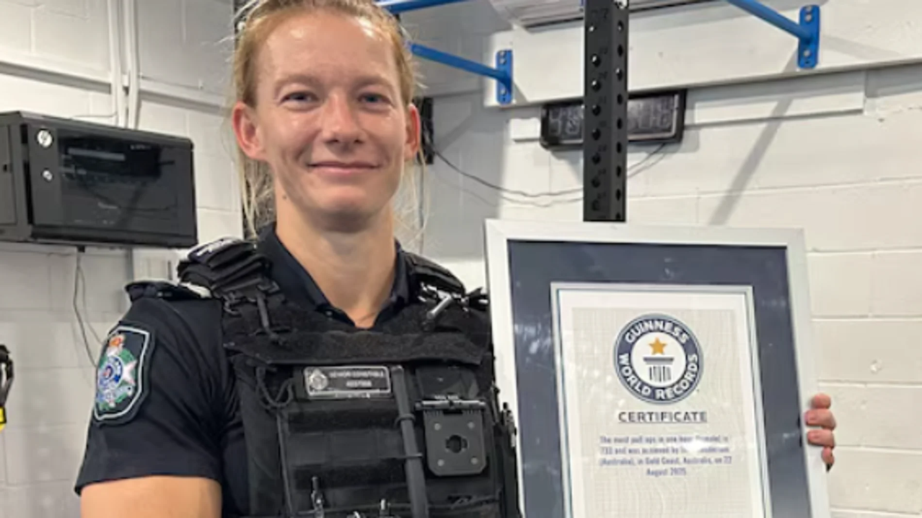 La pesadilla de la agente de policía que batió el ´récord mundial de dominadas