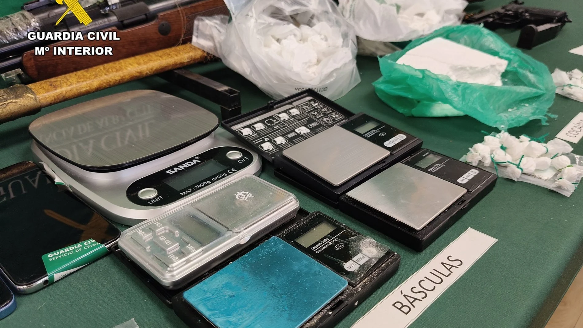 Sucesos.- Dos operaciones contra el tráfico de drogas en Albacete se saldan con 25 personas detenidas