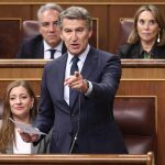 Feij&oacute;o acusa a S&aacute;nchez de llevar la "cloaca de Ferraz" a Moncloa y el presidente le ataca con Maz&oacute;n y el 'caso Almer&iacute;a'