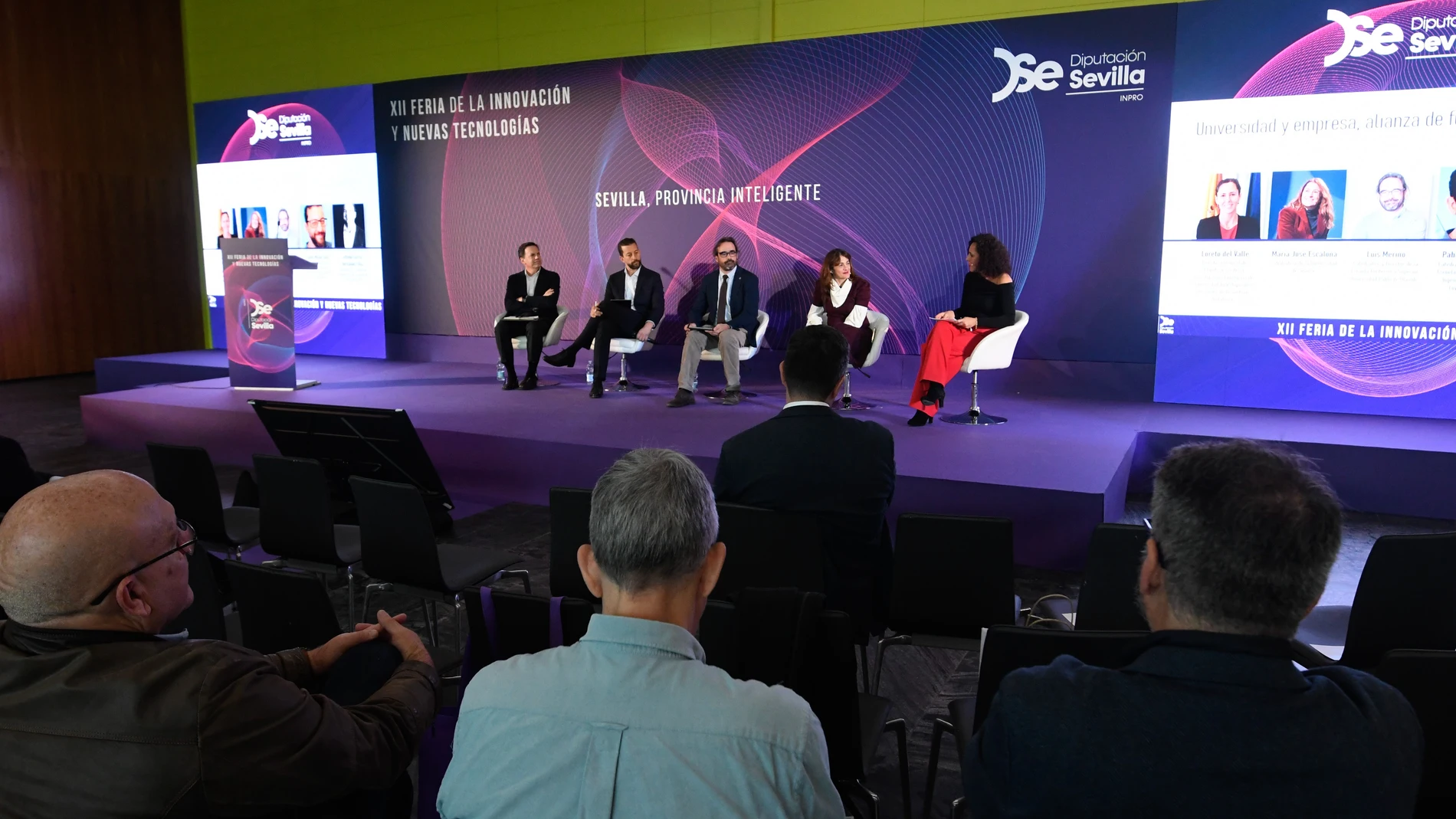 Mesa «Universidad y empresa, alianzas de futuro» en la XII Feria de la Innovación