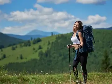 “Buscaba unas zapatillas que no resbalaran ni con lluvia”: senderistas españolas recomiendan las Columbia Crestwood para rutas este invierno Columbia Crestwood
