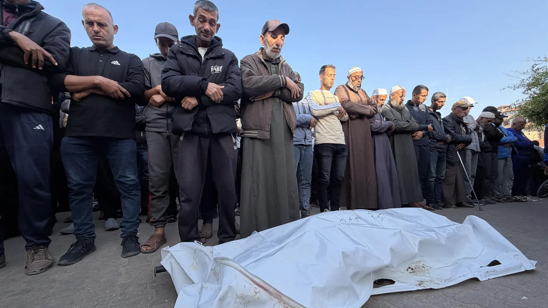 O.Próximo.- Las autoridades de Gaza elevan a 32 los muertos por el último día de ataques de Israel contra la Franja