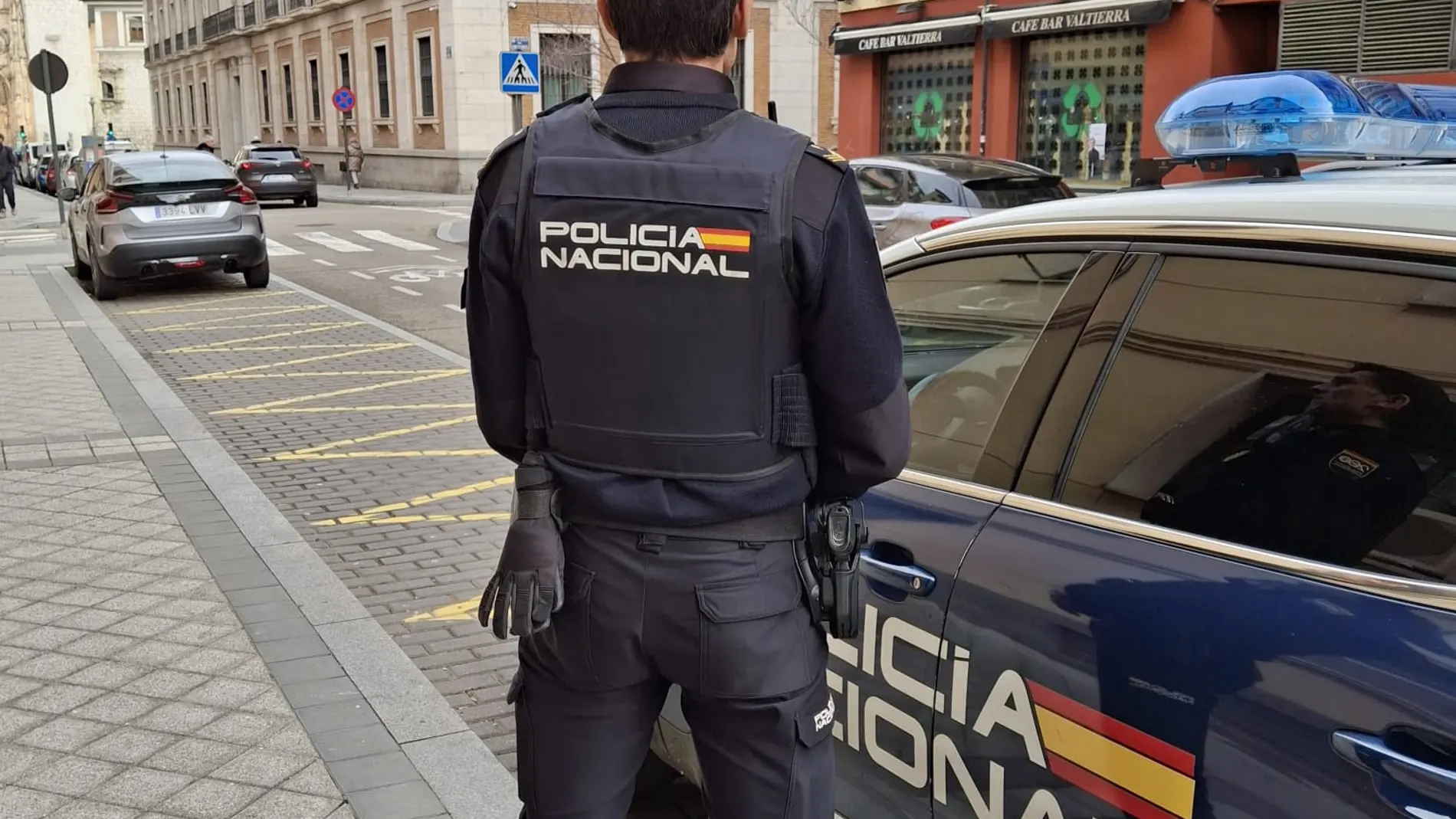 Agente de la Policía Nacional de Valladolid