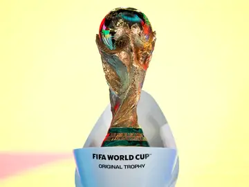 FIFA World Cup 2026 play-offs draw ZURICH (Switzerland), 20/11/2025.- The FIFA World Cup Trophy is displayed during the FIFA World Cup 2026 play-offs draw at the Home of FIFA in Zurich, Switzerland, 20 November 2025. (Mundial de Fútbol, Suiza) EFE/EPA/CLAUDIO THOMA