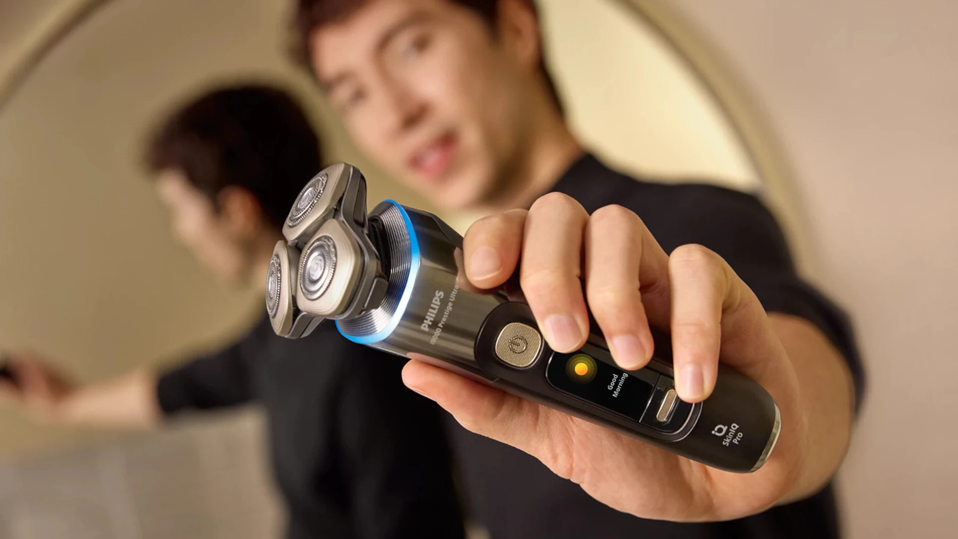 Philips i9000 Prestige Ultra