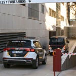 Veh&iacute;culos de la Guardia Civil acceden a la Ciudad de la Justicia de Almer&iacute;a