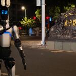 Día y noche, sin detenerse en ningún momento. Día y noche, sin detenerse en ningún momento.