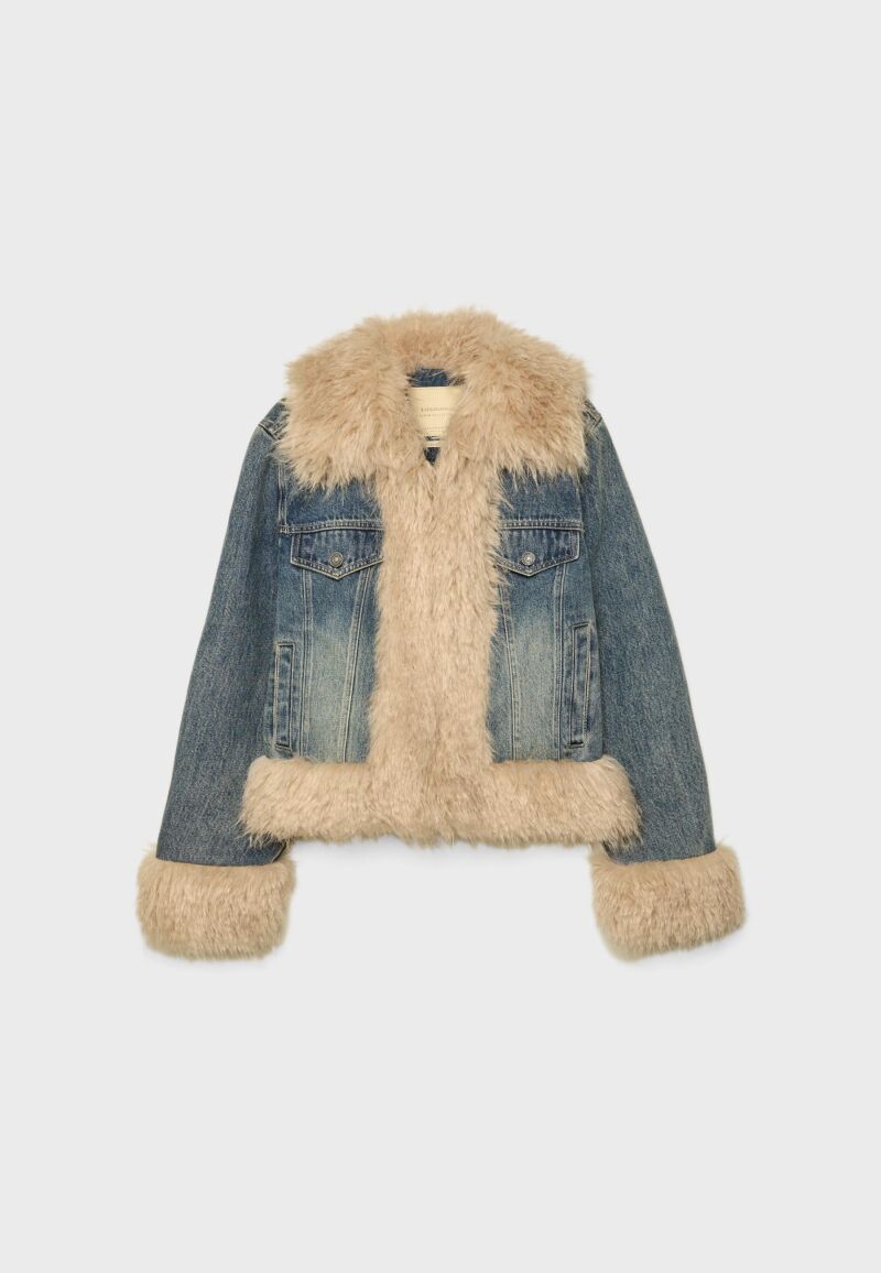 Chaqueta de efecto pelo.