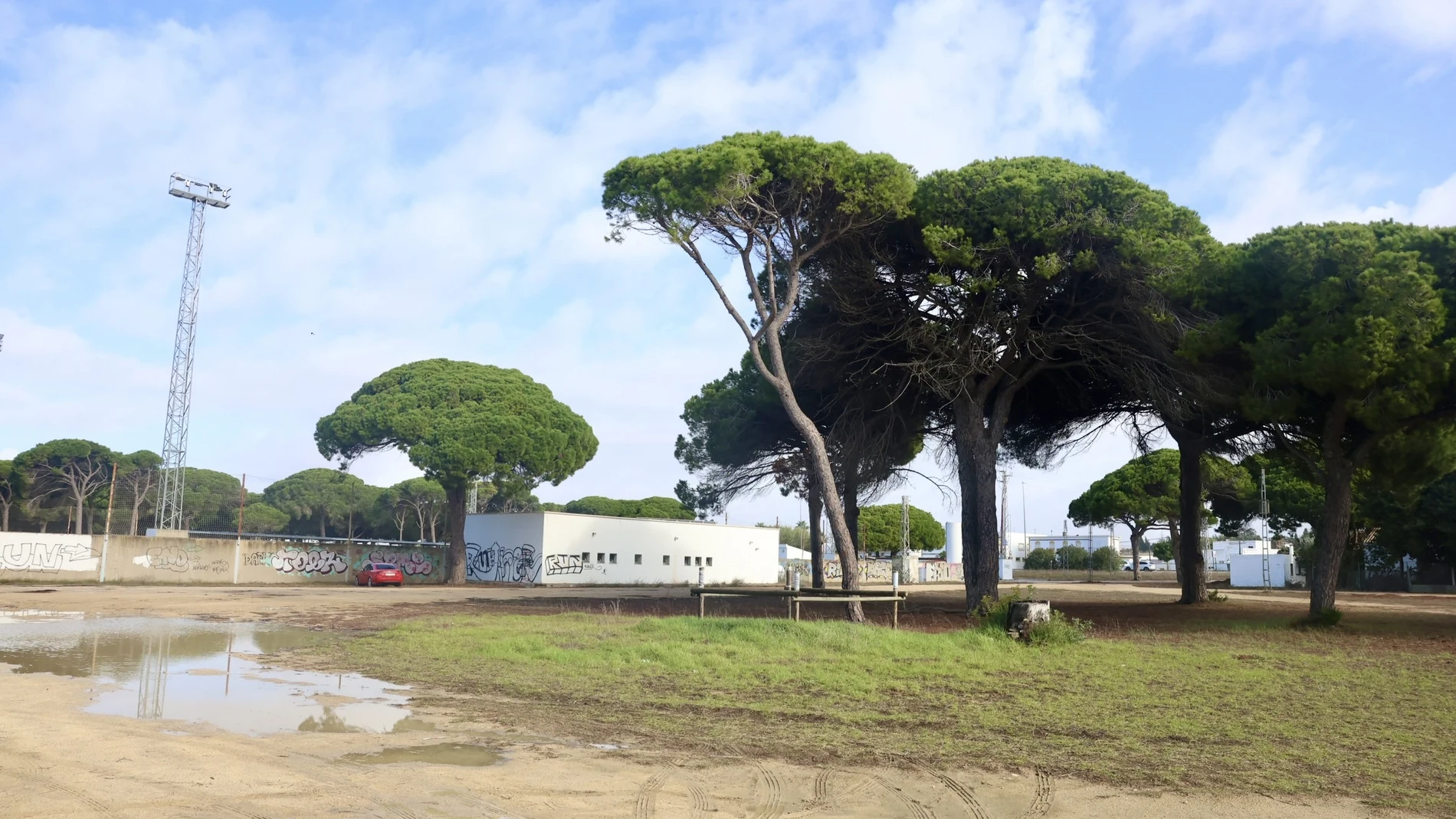 La pedanía de El Colorado, en Conil (Cádiz), alberga numerosas viviendas fuera de ordenación