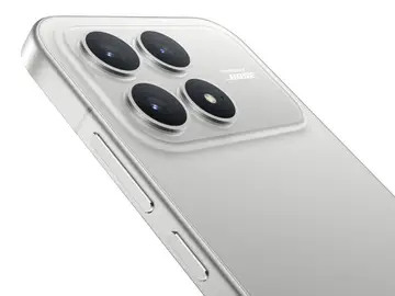 Las tres cámaras traseras del POCO F8 Pro con el flash LED y el logo de Bose Las tres cámaras traseras del POCO F8 Pro con el flash LED y el logo de Bose