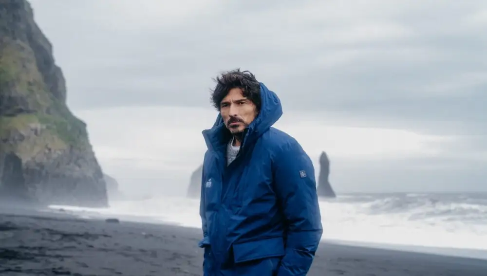 Andrés Velencoso en la campaña de OOTO y Martin Miller's Gin