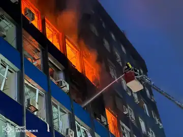 Ucrania.- Al menos cinco muertos y ocho heridos en nuevo ataque ruso en Zaporiya Ucrania.- Al menos cinco muertos y ocho heridos en nuevo ataque ruso en Zaporiya