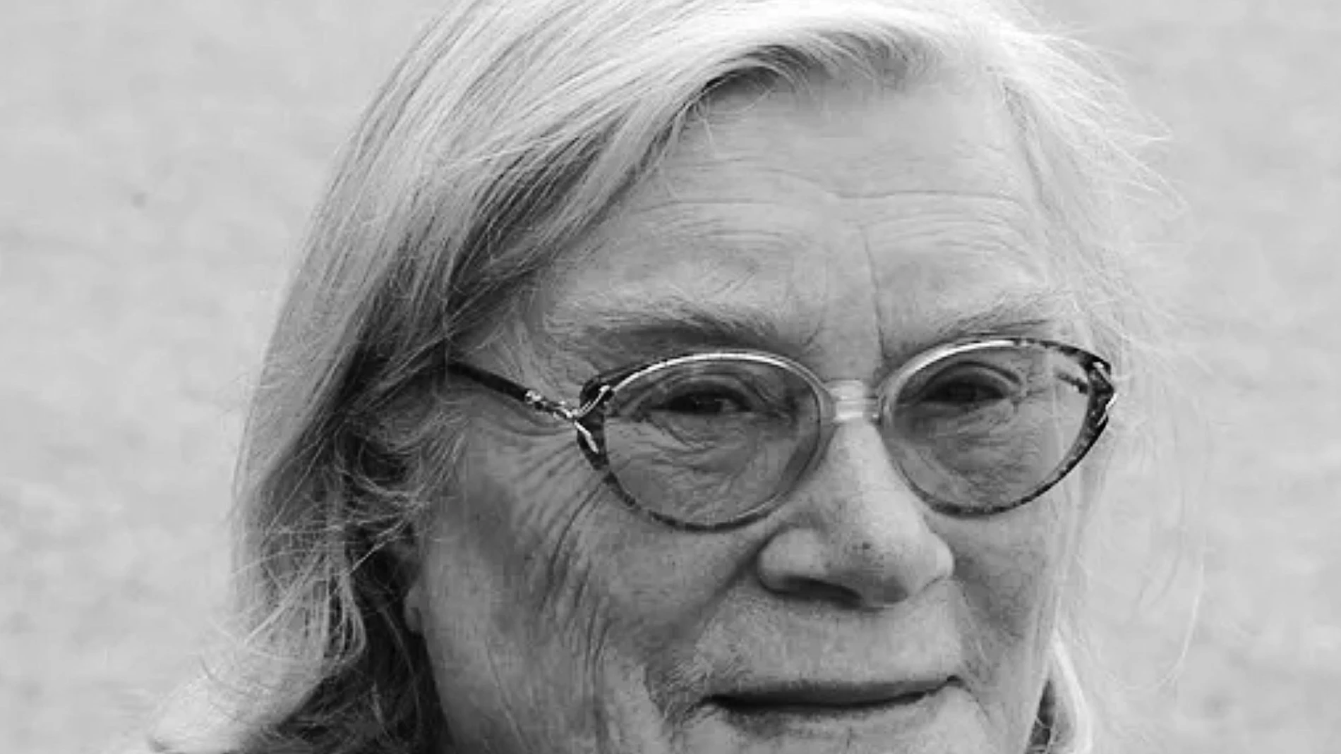 La escritora irlandesa Jennifer Johnston