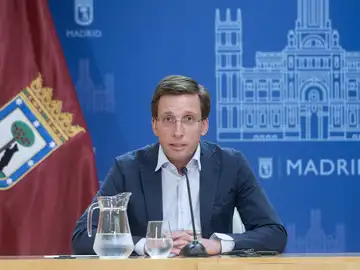Almeida dice que estará el domingo en la protesta contra Sánchez "como alcalde de Madrid" Almeida dice que estará el domingo en la protesta contra Sánchez "como alcalde de Madrid"