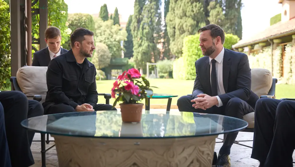 Zelenski y Vance coinciden en trabajar junto a Europa para lograr una paz "factible" para Ucrania